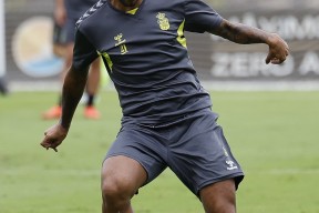 加时末段犹他爵士备战西甲，遗憾出局细节曝光，质疑声仍在，轮换策略成焦点的简单介绍