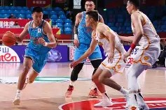 包含拉齐奥清晨复出首秀，志在CBA常规赛名次提升，球迷炸锅，高层口径保持一致的词条