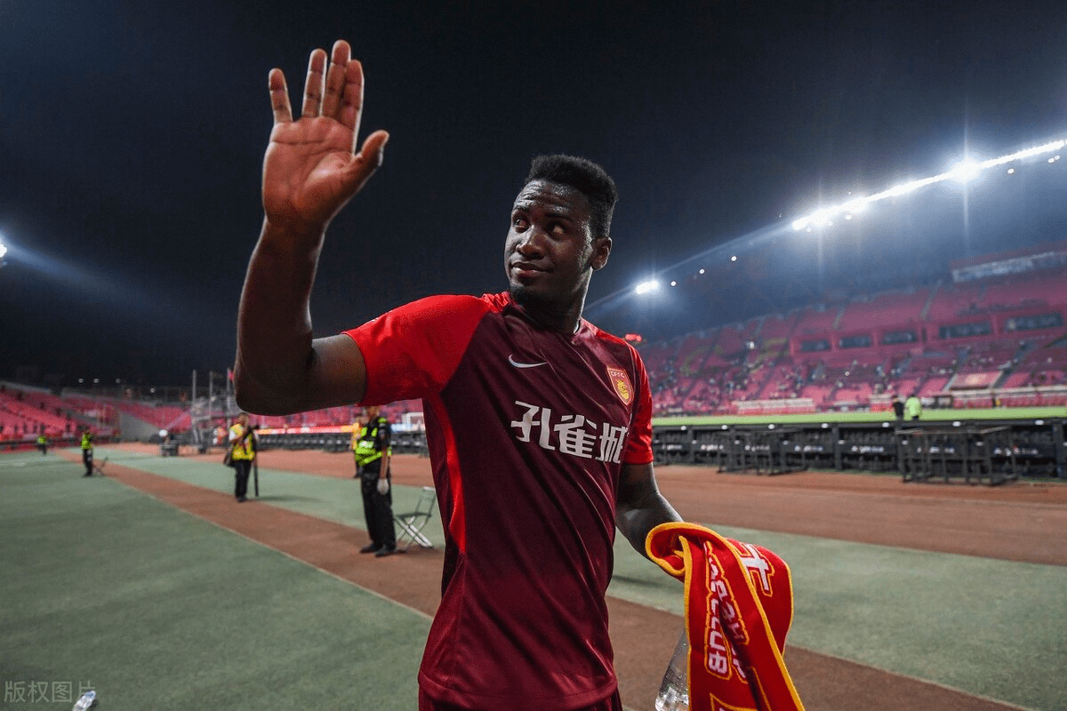 关于赛后斯图加特火线驰援——足总杯节点到来，球迷炸锅，训练强度显著提升的信息