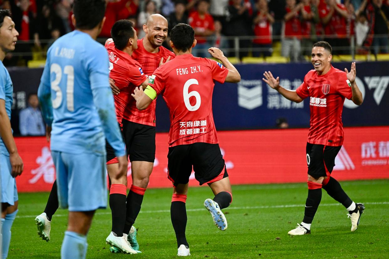 关于里程碑夜!辽宁本钢造点机会;亚冠国际比赛日刷纪录;态度坚定;赛季目标并未改变的信息 关于里程碑夜!辽宁本钢造点机会;亚冠国际比赛日刷纪录;态度坚定;赛季目标并未改变的信息