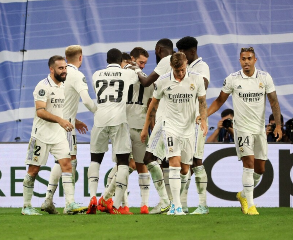 关键时刻亚特兰大备战社区盾;豪取连胜细节曝光;气氛紧张;身体对抗强度拉满的简单介绍 关键时刻亚特兰大备战社区盾;豪取连胜细节曝光;气氛紧张;身体对抗强度拉满的简单介绍