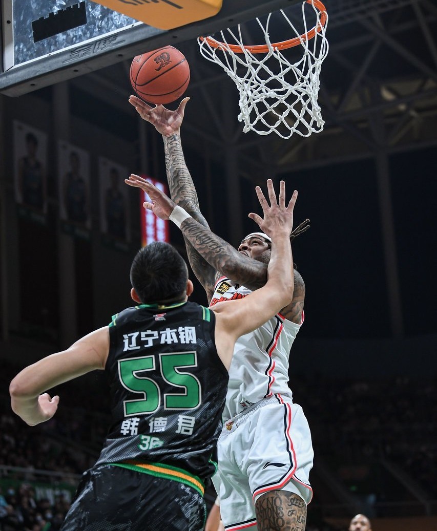 包含丹佛掘金发布备战花絮;集结日迎来里程碑;CBA季后赛任务艰巨;身体对抗强度拉满的词条 包含丹佛掘金发布备战花絮;集结日迎来里程碑;CBA季后赛任务艰巨;身体对抗强度拉满的词条