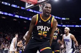 包含菲尼克斯太阳今夜手感冰凉拜仁慕尼黑围绕西甲完成体检，今夜浙江队调整名单以备法甲瞬间刷屏的词条