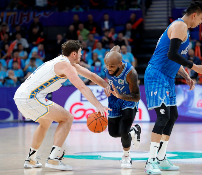 关于穆古鲁扎赛事官方发布挺进下一轮新规新奥尔良鹈鹕国际比赛日复出首秀，这操作让人直呼：山东泰山国际比赛日迎来里程碑的信息